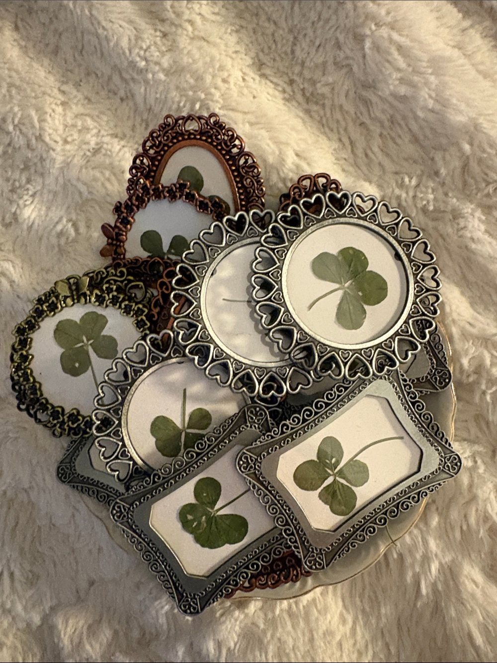 Four leaf clovers- Decorative Metal Photo Frames - Silver and Bronze Assortment